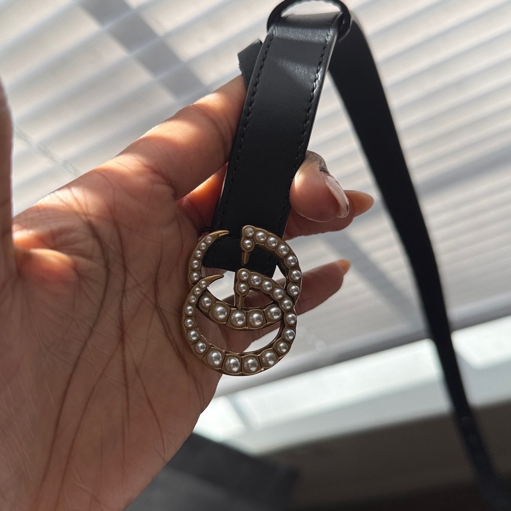 Gucci Black Leather Belt with Gold Double-G Pearl Buckle